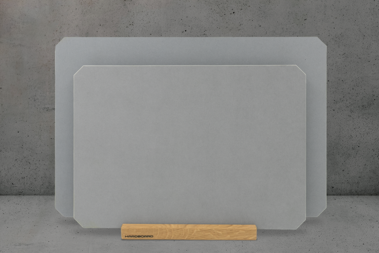 HARDBOARD Bundle M+L in Sand – zwei Schneidebretter aus Paperstone, mit oder ohne Saftrille, robust und zeitlos.